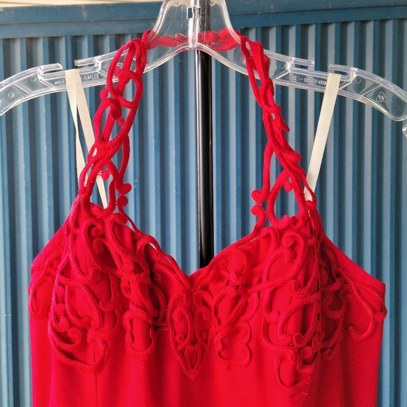 Jackie K Red Strapless Sleeveless Red Sheath Dress Back Slit Size 8 - Picture 5 of 12